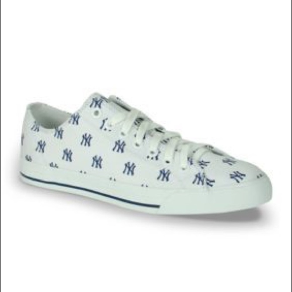 Row One New York Yankee Sneakers Brand New
